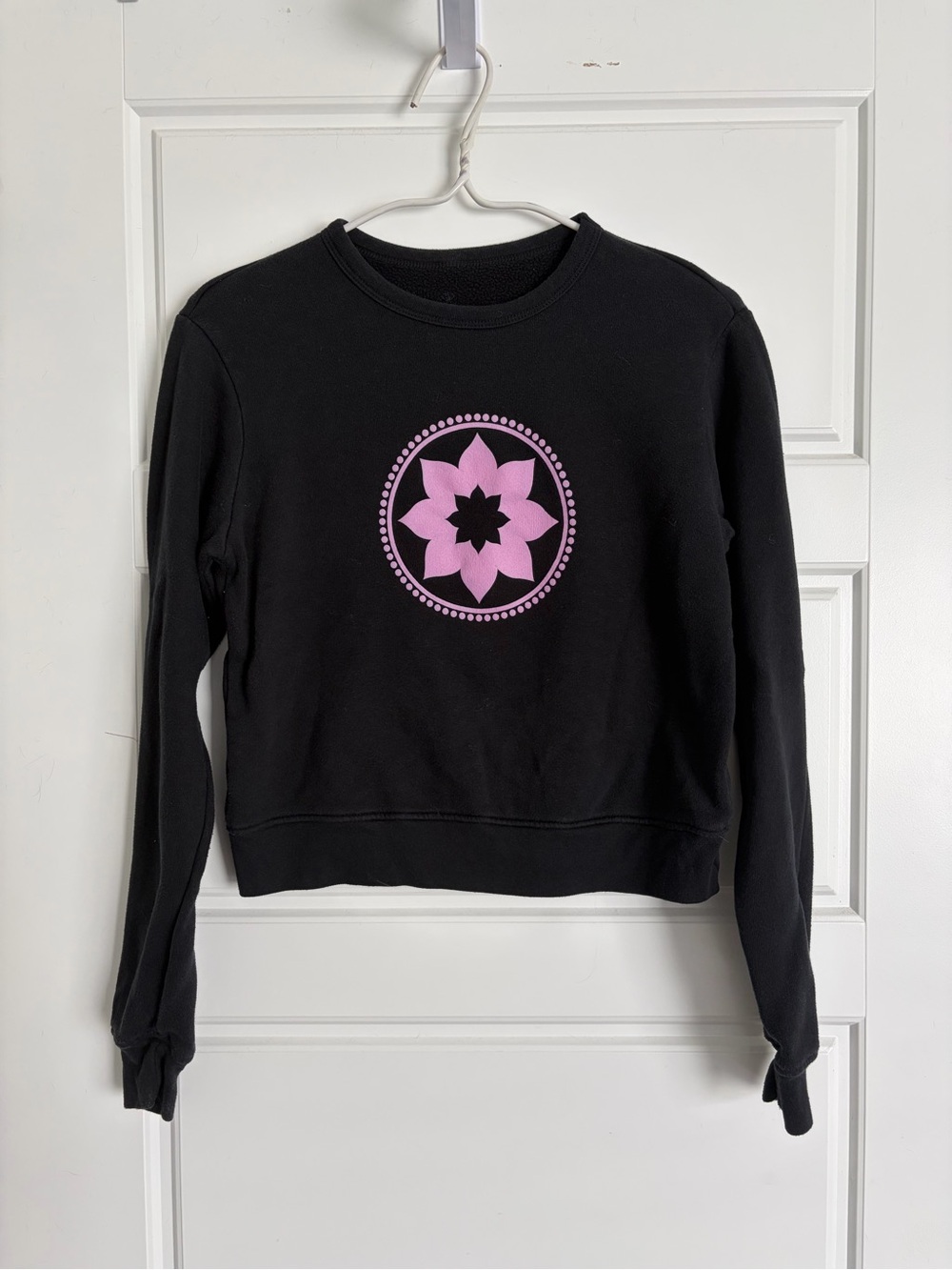 CLUB PILATES sweatshirt